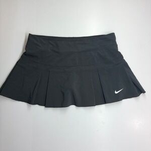 Sold.  Do not buy !!!!!Nike Womens Dri-FIT Pleated Tennis Skort Black